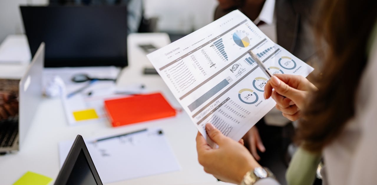 Eye Of Whale | Business management consulting